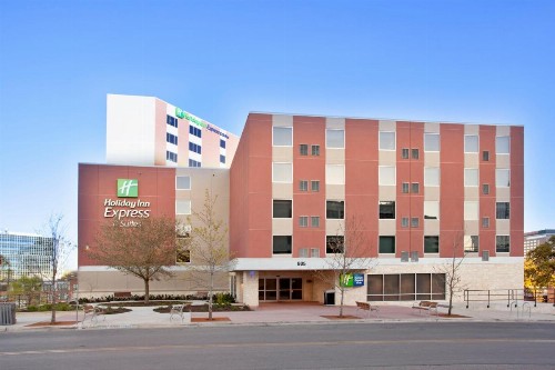 Holiday Inn Express Hotel & Suites Austin Downtown an IHG Hotel - image 30