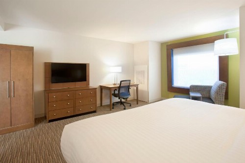 Holiday Inn Express Hotel & Suites Austin Downtown an IHG Hotel - image 33