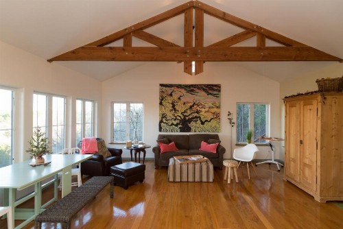 Lake Austin Luxury Guesthouse Cabin & Suite Retreat