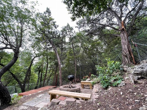 Lake Austin Luxury Guesthouse Cabin & Suite Retreat - image 25