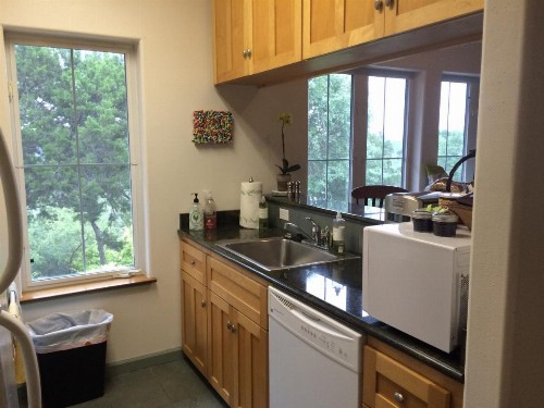 Lake Austin Luxury Guesthouse Cabin & Suite Retreat - image 27