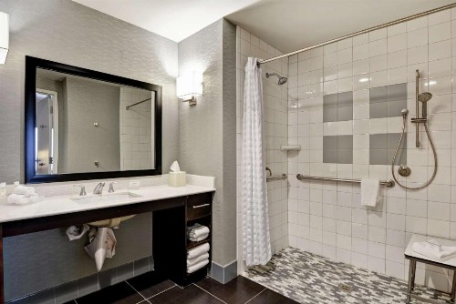 Homewood Suites TechRidge Parmer @ I-35 - image 24