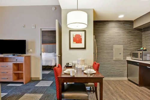 Homewood Suites TechRidge Parmer @ I-35 - image 41