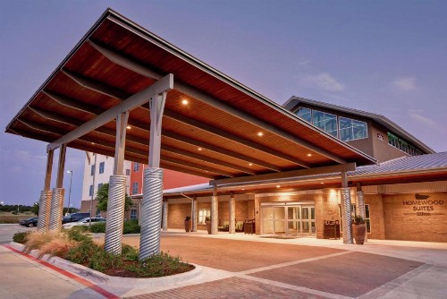 Homewood Suites TechRidge Parmer @ I-35 - image 45