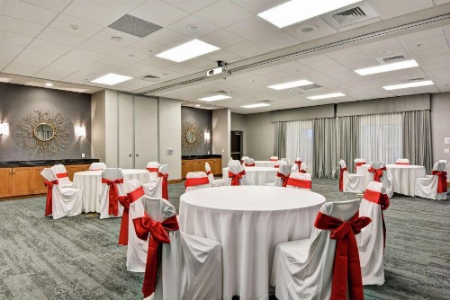 Homewood Suites TechRidge Parmer @ I-35 - image 9