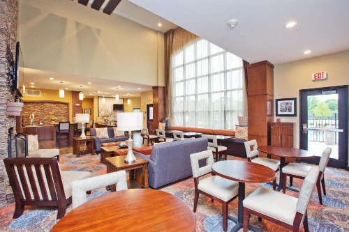 Staybridge Suites Austin South Interstate Hwy 35 an IHG Hotel - image 6