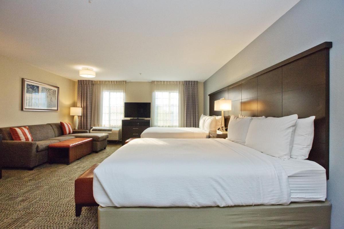 Staybridge Suites Austin South Interstate Hwy 35 an IHG Hotel - image 7