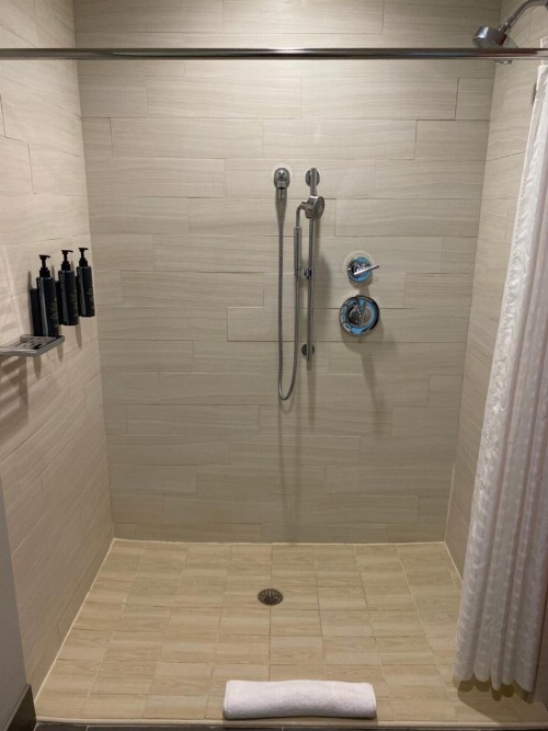 Aloft Austin Northwest - image 6
