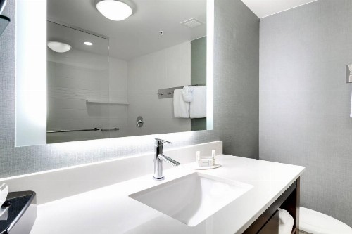 Residence Inn by Marriott Austin Airport - image 13