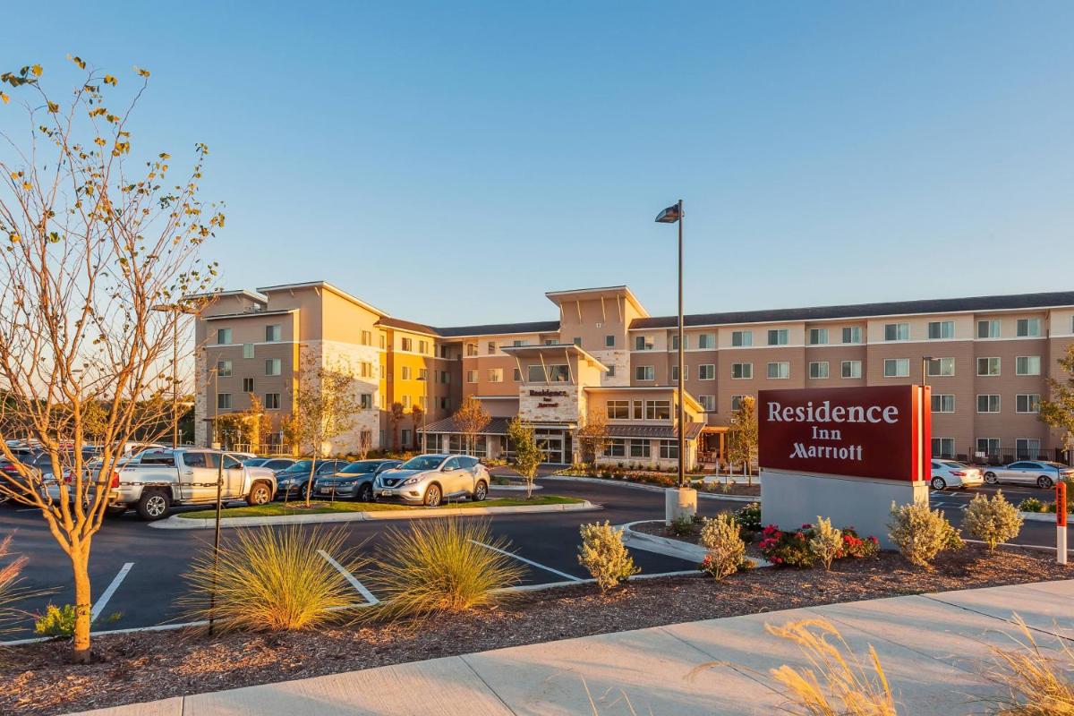 Residence Inn by Marriott Austin Airport - image 3