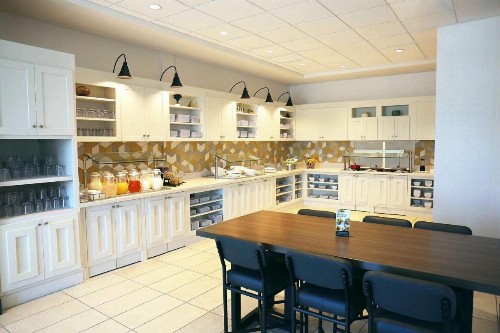 Hyatt Place Austin Airport - image 10