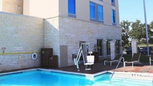 Hyatt Place Austin Airport - image 38