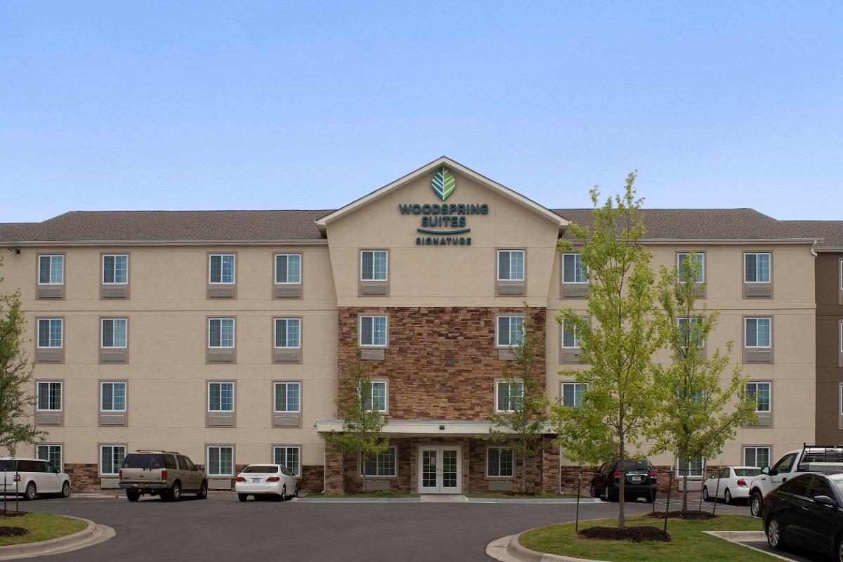 WoodSpring Suites Austin South Central I-35 - main image