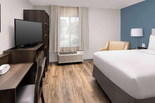 WoodSpring Suites Austin South Central I-35 - image 7