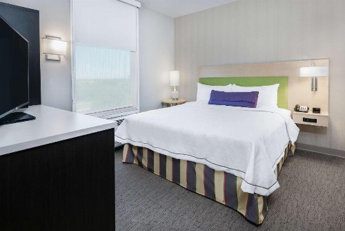 Home2 Suites By Hilton Austin Airport - image 21