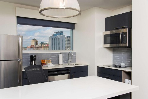 Hyatt House Austin/Downtown - image 26