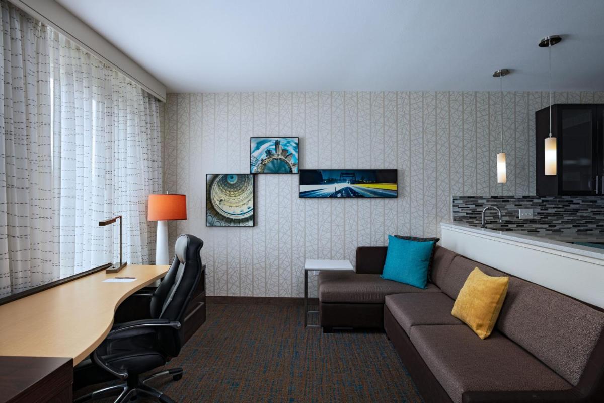 Residence Inn by Marriott Austin Southwest - image 4