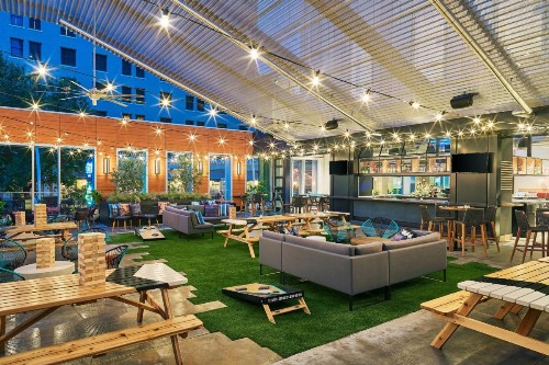 Aloft Austin Downtown - image 1