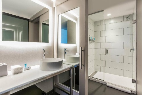 Aloft Austin Downtown - image 48