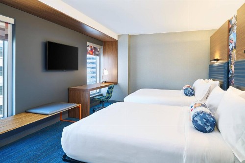 Aloft Austin Downtown - image 9