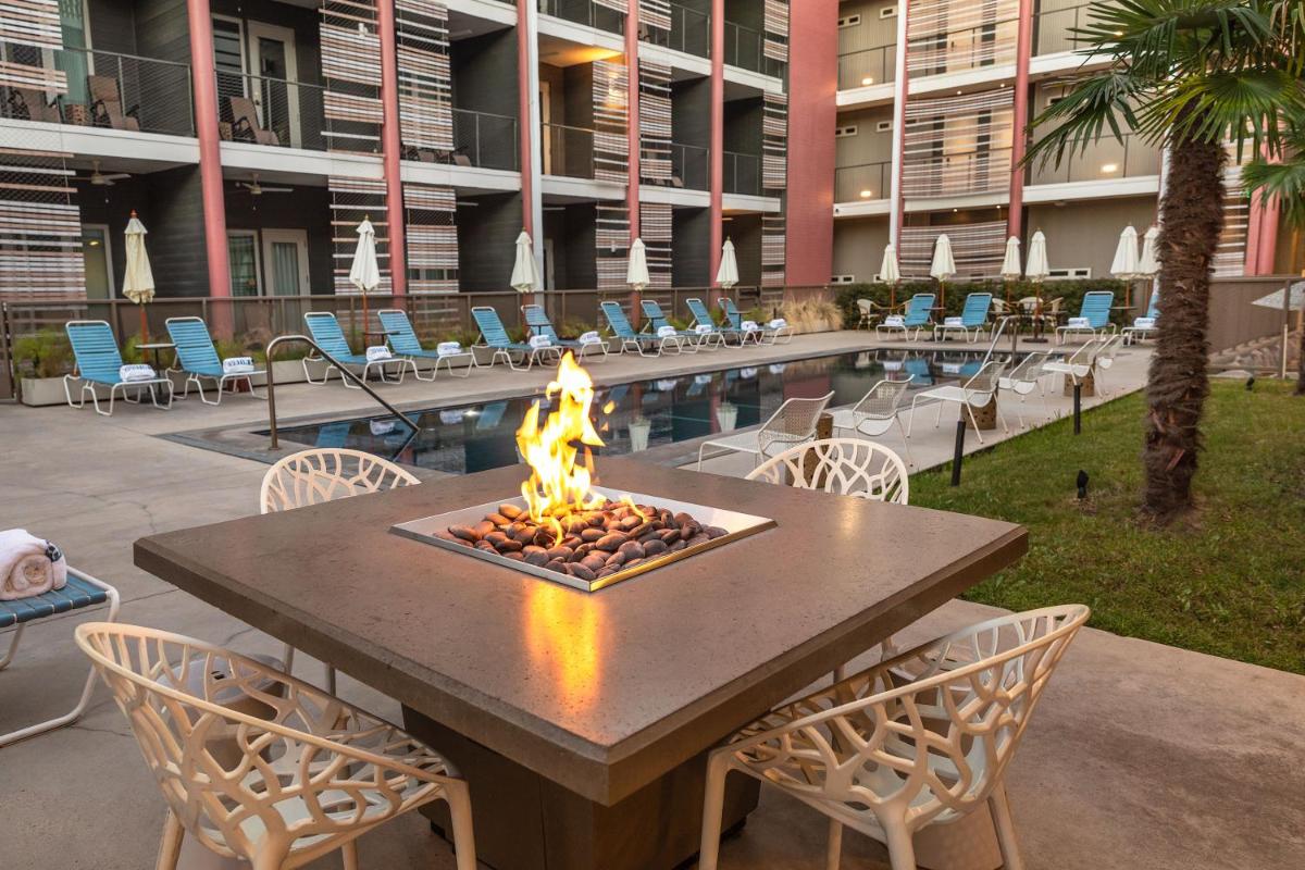 East Austin Hotel - main image