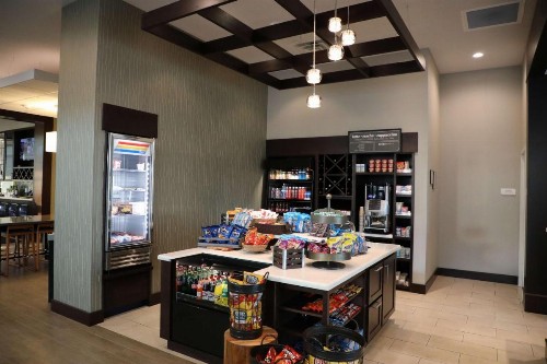 Hilton Garden Inn Austin Airport - image 11