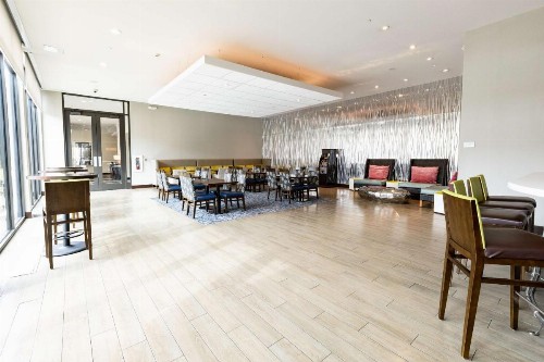 Hilton Garden Inn Austin Airport - image 13