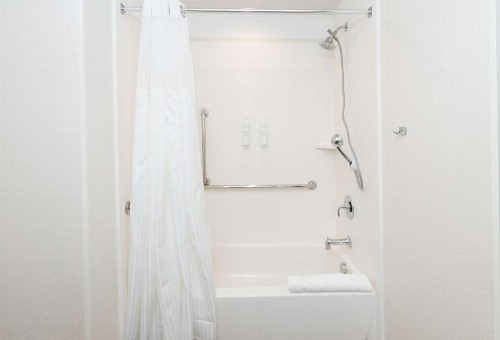 Hilton Garden Inn Austin Airport - image 24
