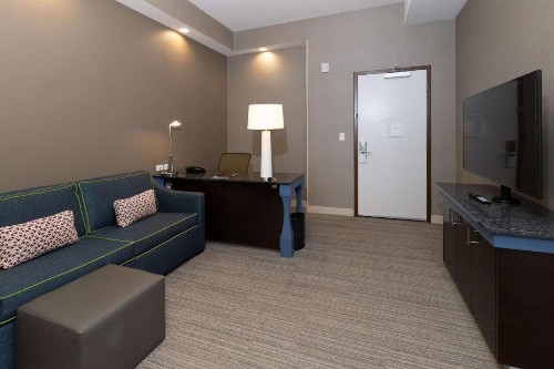 Hilton Garden Inn Austin Airport - image 31