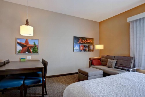 TownePlace Suites by Marriott Austin Round Rock - image 26