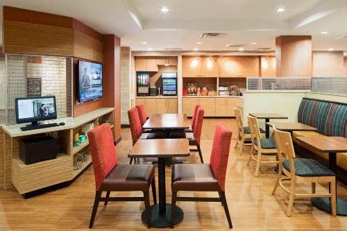 TownePlace Suites by Marriott Austin Round Rock - image 9