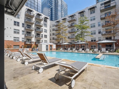 Kasa Austin Downtown - image 23