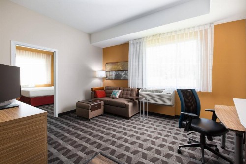 Towneplace Suites By Marriott Austin North/Lakeline - image 11