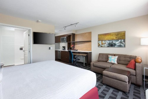 Towneplace Suites By Marriott Austin North/Lakeline - image 9
