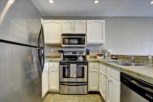 Littlefield Lofts #304 - image 4
