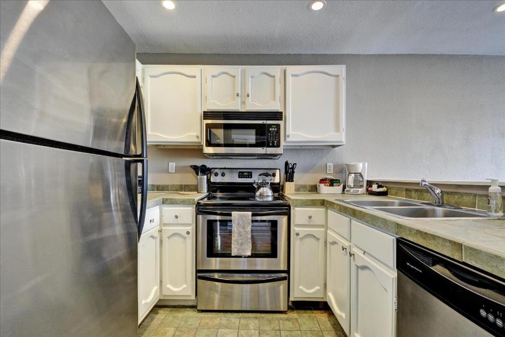 Littlefield Lofts #304 - image 4