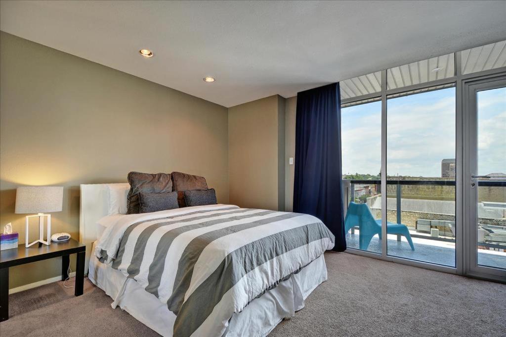 Littlefield Lofts #502 - image 3