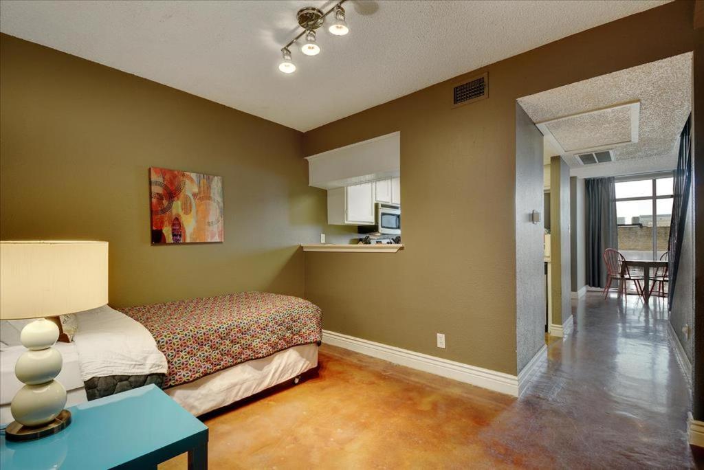 Littlefield Lofts #506 - image 6