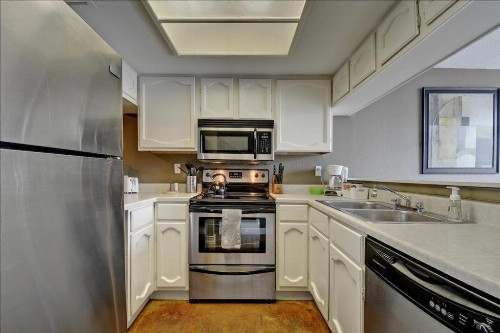 Littlefield Lofts #508 - image 3