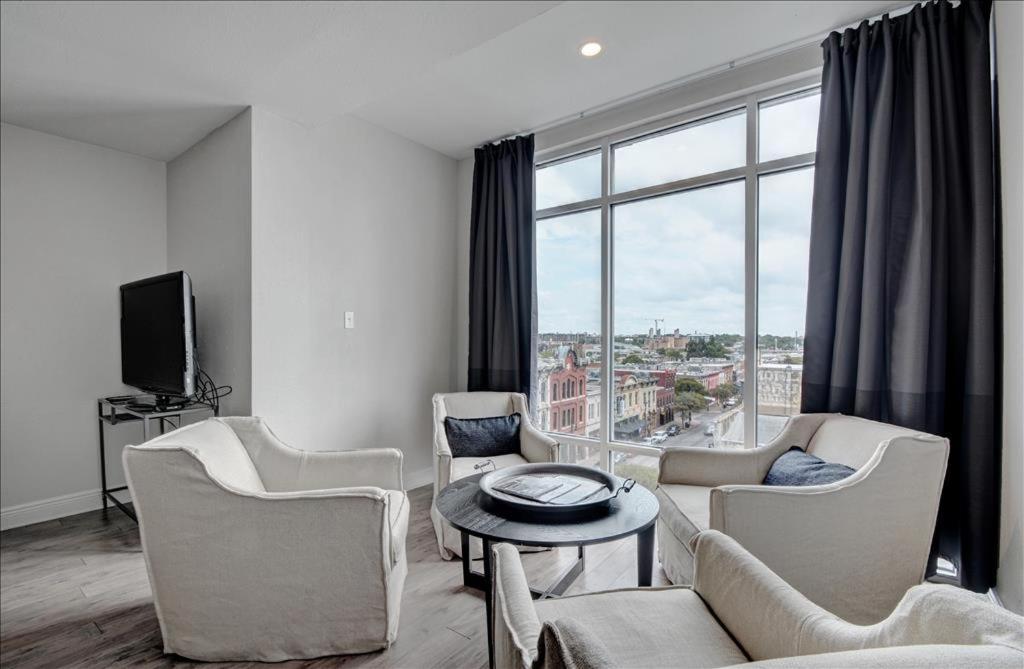Littlefield Lofts #702 - image 2