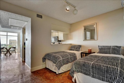 Littlefield Lofts #707 - image 2