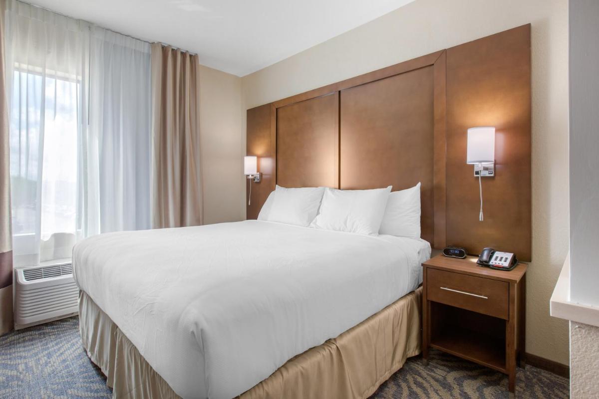 Comfort Suites - South Austin - image 3
