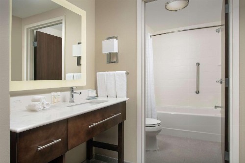 Homewood Suites by Hilton Austin Downtown - image 44