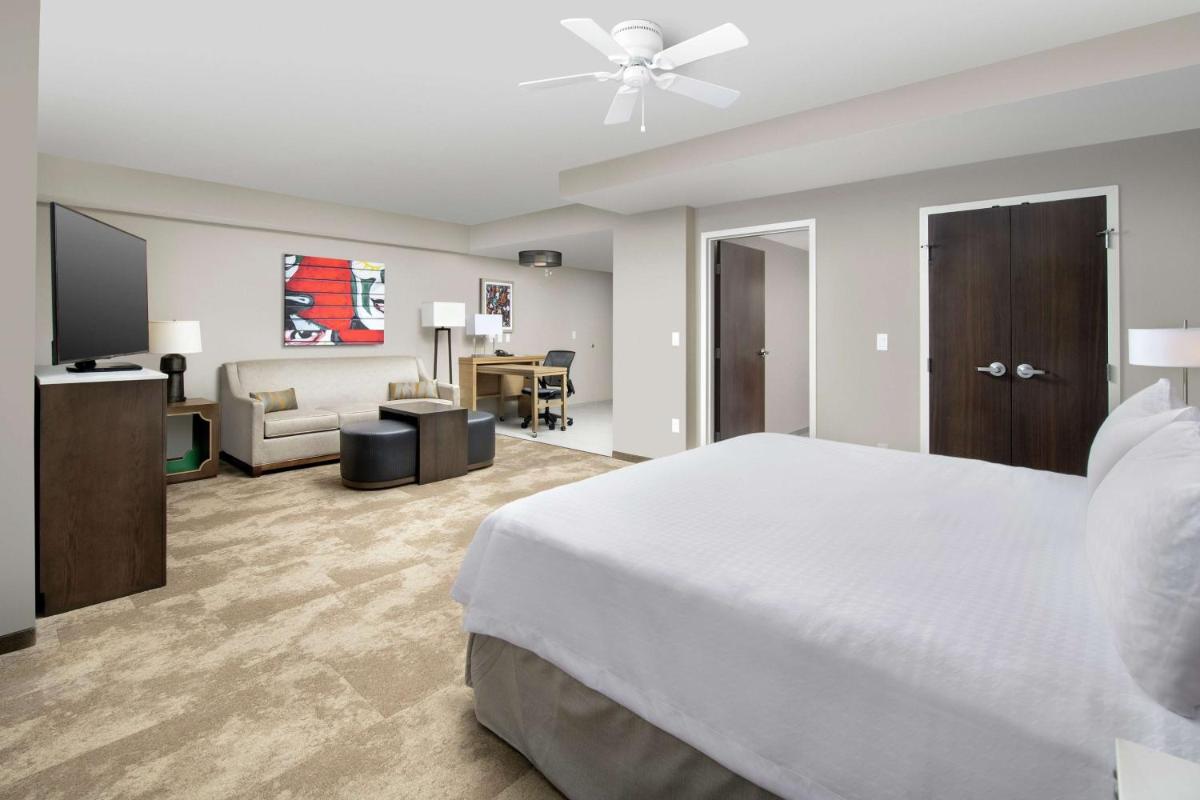 Homewood Suites by Hilton Austin Downtown - image 6