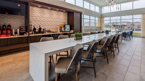 Best Western Plus Executive Residency Austin - image 18