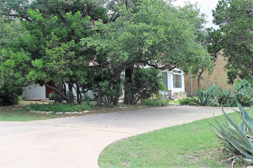 Comanche Trail Guest House - image 26