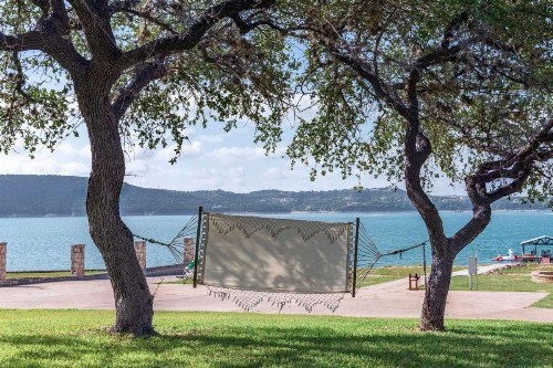 Comanche Trail Guest House - image 33