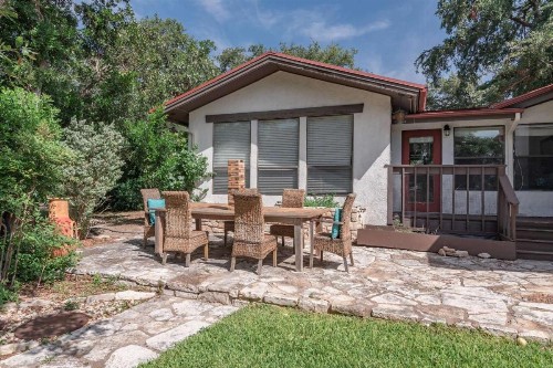 Comanche Trail Guest House - image 38