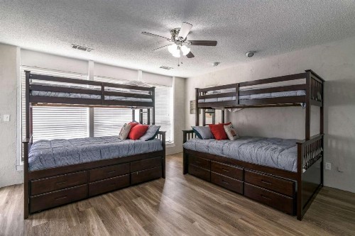 Comanche Trail Guest House - image 9