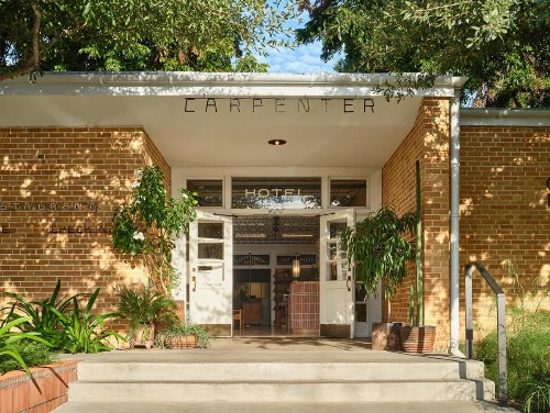 The Carpenter Hotel - image 9